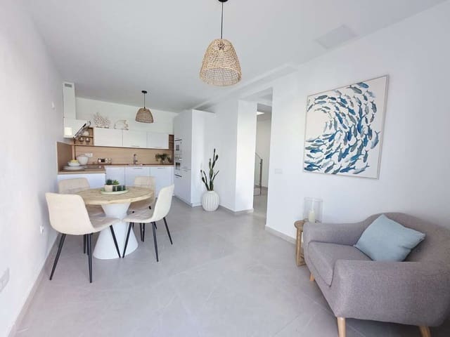 3 makuuhuone Maalaistalo myytävänä paikassa Teguise mukana 
autotalli - 385 000 € (Ref: 9614584)