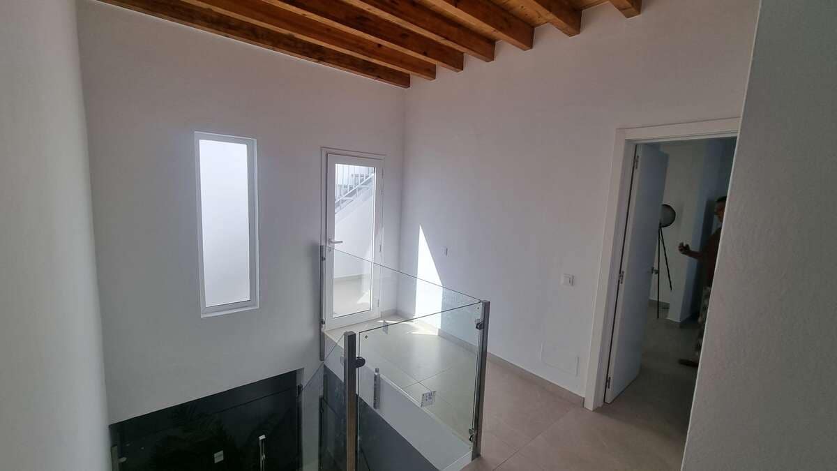 3 makuuhuone Maalaistalo myytävänä paikassa Teguise mukana 
autotalli - 385 000 € (Ref: 9614584)