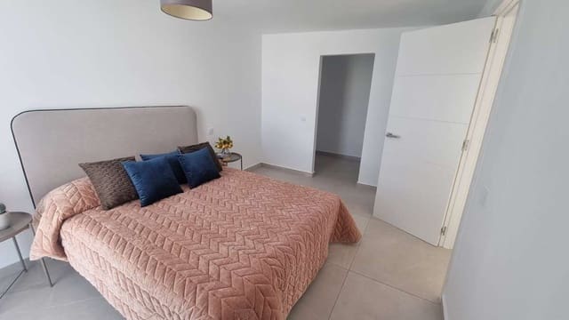 3 makuuhuone Maalaistalo myytävänä paikassa Teguise mukana 
autotalli - 385 000 € (Ref: 9614584)