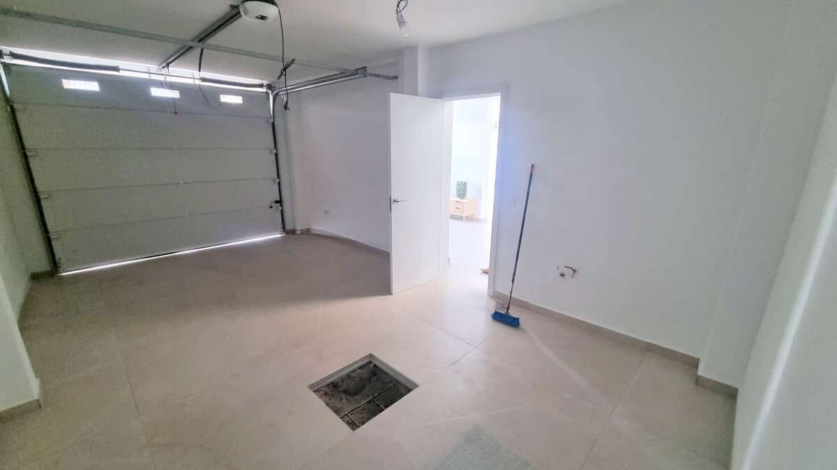 3 makuuhuone Maalaistalo myytävänä paikassa Teguise mukana 
autotalli - 385 000 € (Ref: 9614584)