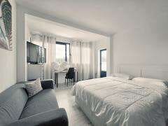 3 soverom Kjedet enebolig til salgs i Puerto Calero med svømmebasseng - € 465 000 (Ref: 9629510)