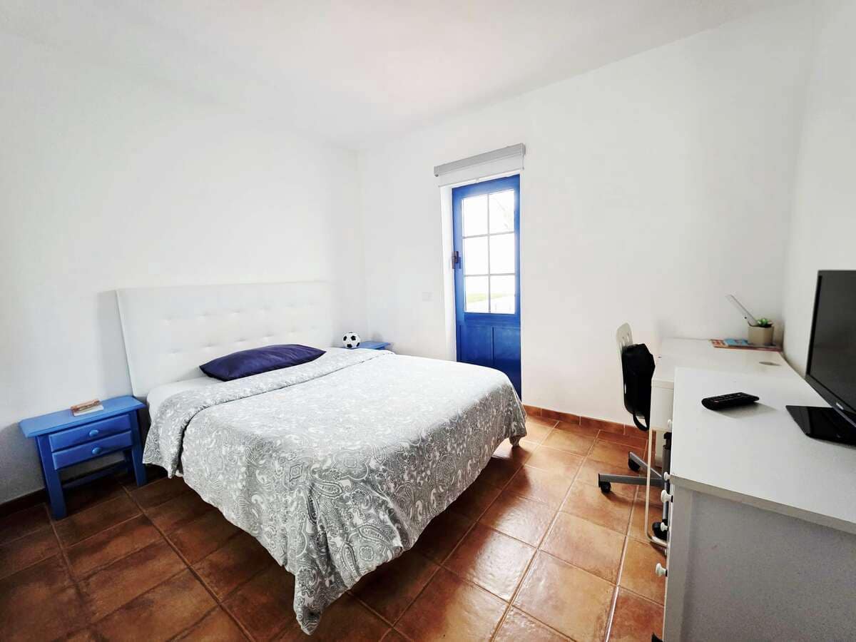 3 soverom Kjedet enebolig til salgs i Puerto Calero med svømmebasseng - € 465 000 (Ref: 9629510)