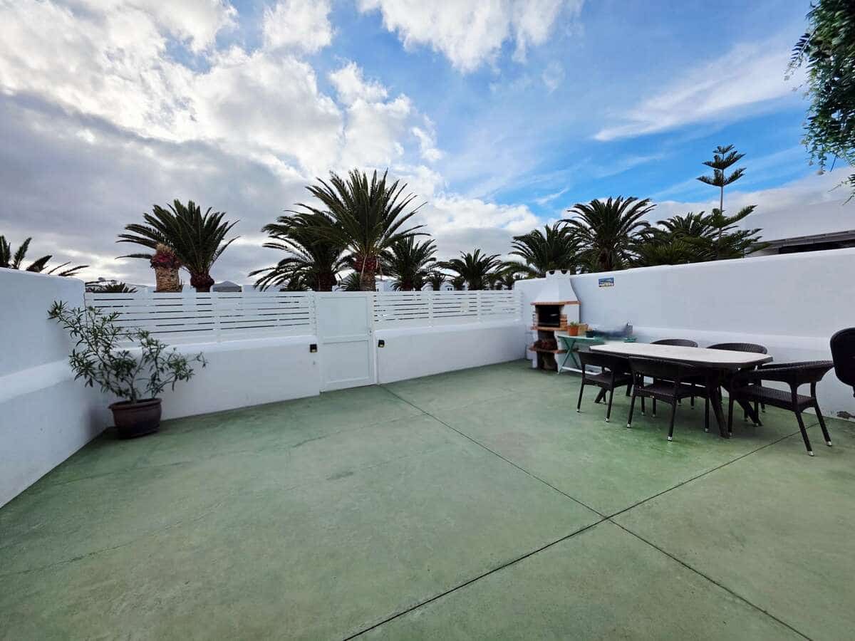 3 soverom Kjedet enebolig til salgs i Puerto Calero med svømmebasseng - € 465 000 (Ref: 9629510)