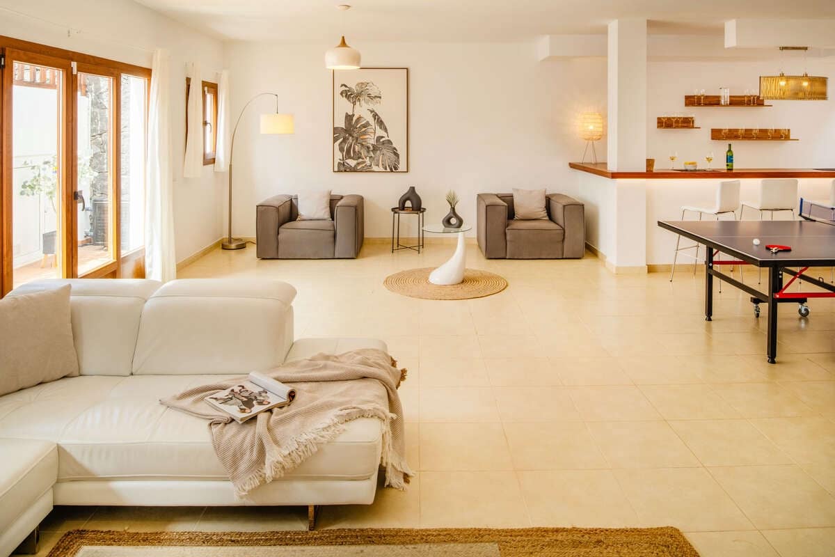 4 soveværelse Villa til salg i Playa Blanca med swimmingpool garage - € 790.000 (Ref: 9633709)