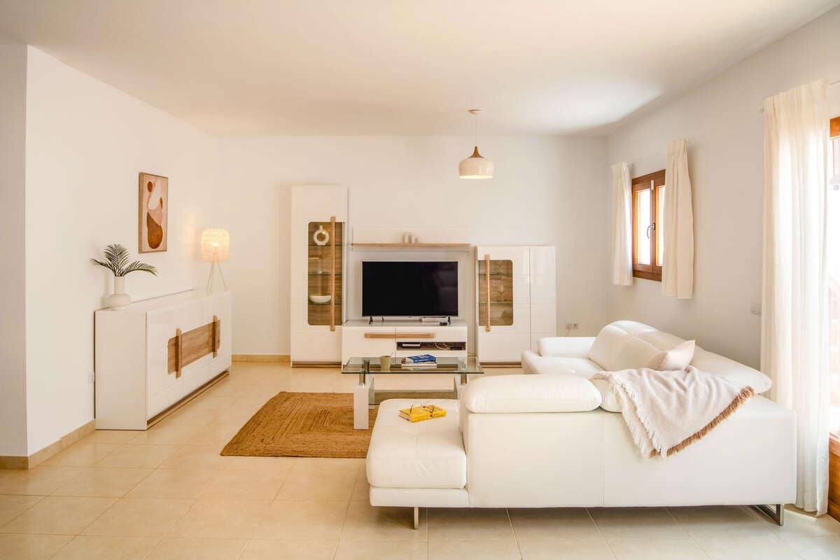 4 soveværelse Villa til salg i Playa Blanca med swimmingpool garage - € 790.000 (Ref: 9633709)