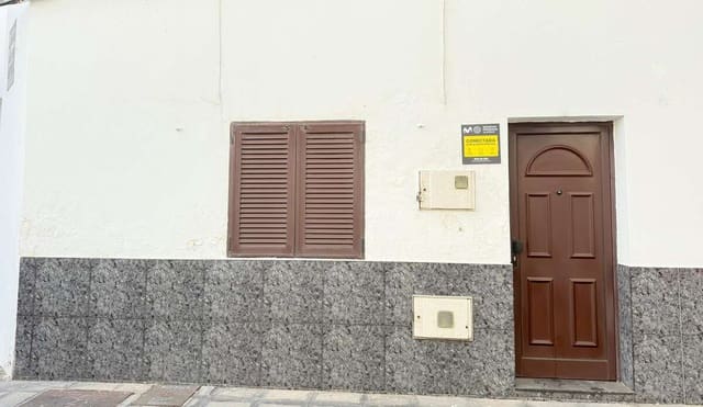 2 sypialnia Finka/Dom wiejski na sprzedaż w Arrecife - 220 000 € (Ref: 9633710)