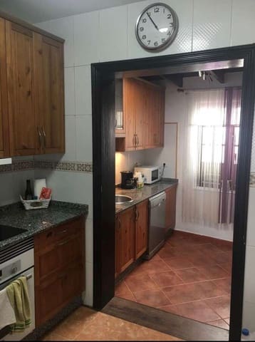 Pareado de 3 habitaciones en Costa Teguise, Teguise en venta con garaje - 375.000 € (Ref: 9638952)