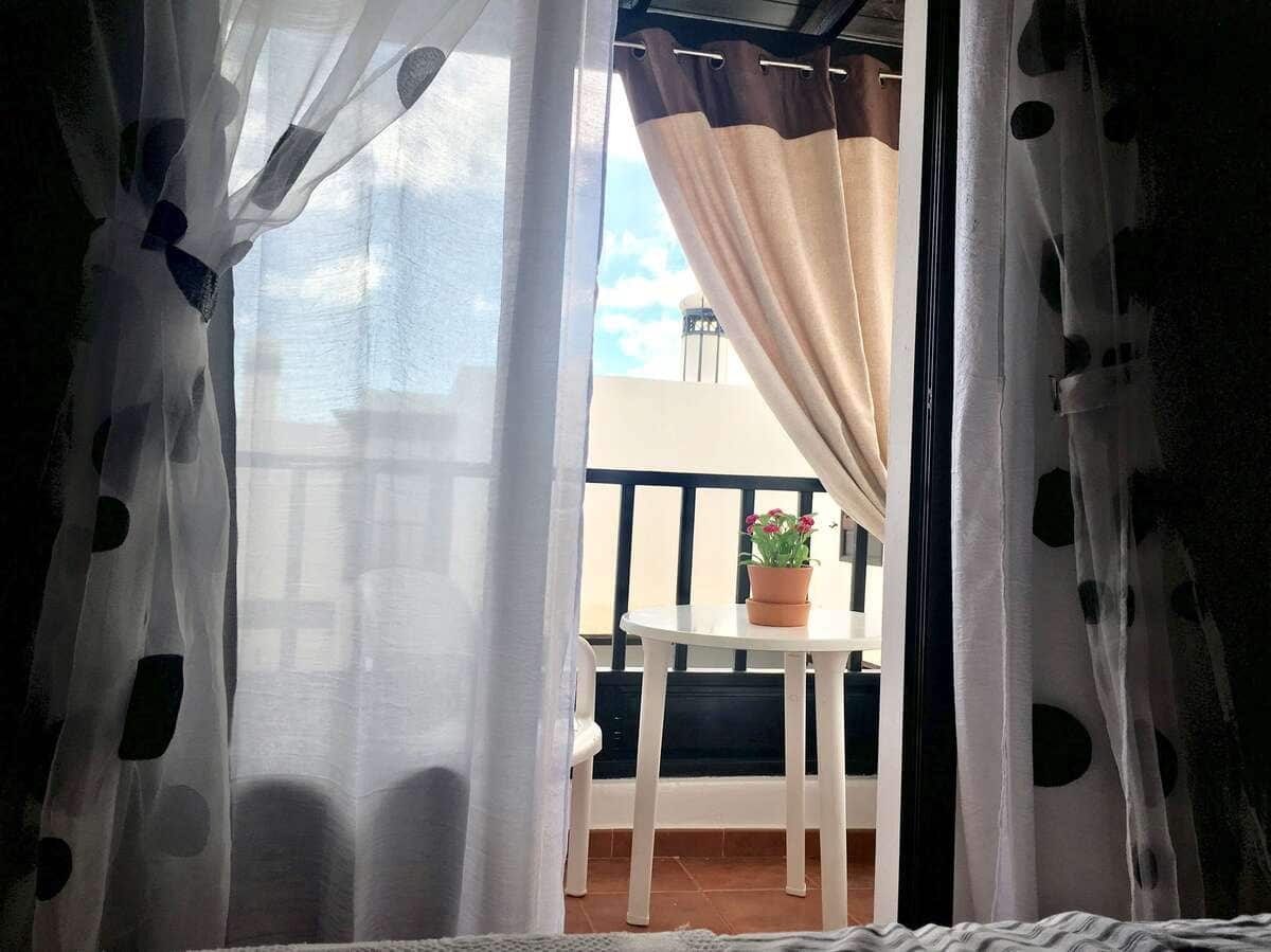 Pareado de 3 habitaciones en Costa Teguise en venta con garaje - 375.000 € (Ref: 9638952)