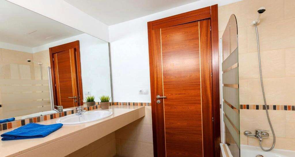 Chalet de 5 habitaciones en Playa Blanca en venta con piscina - 750.000 € (Ref: 9658169)