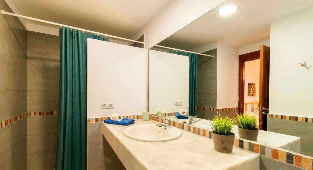 Chalet de 5 habitaciones en Playa Blanca en venta con piscina - 750.000 € (Ref: 9658169)