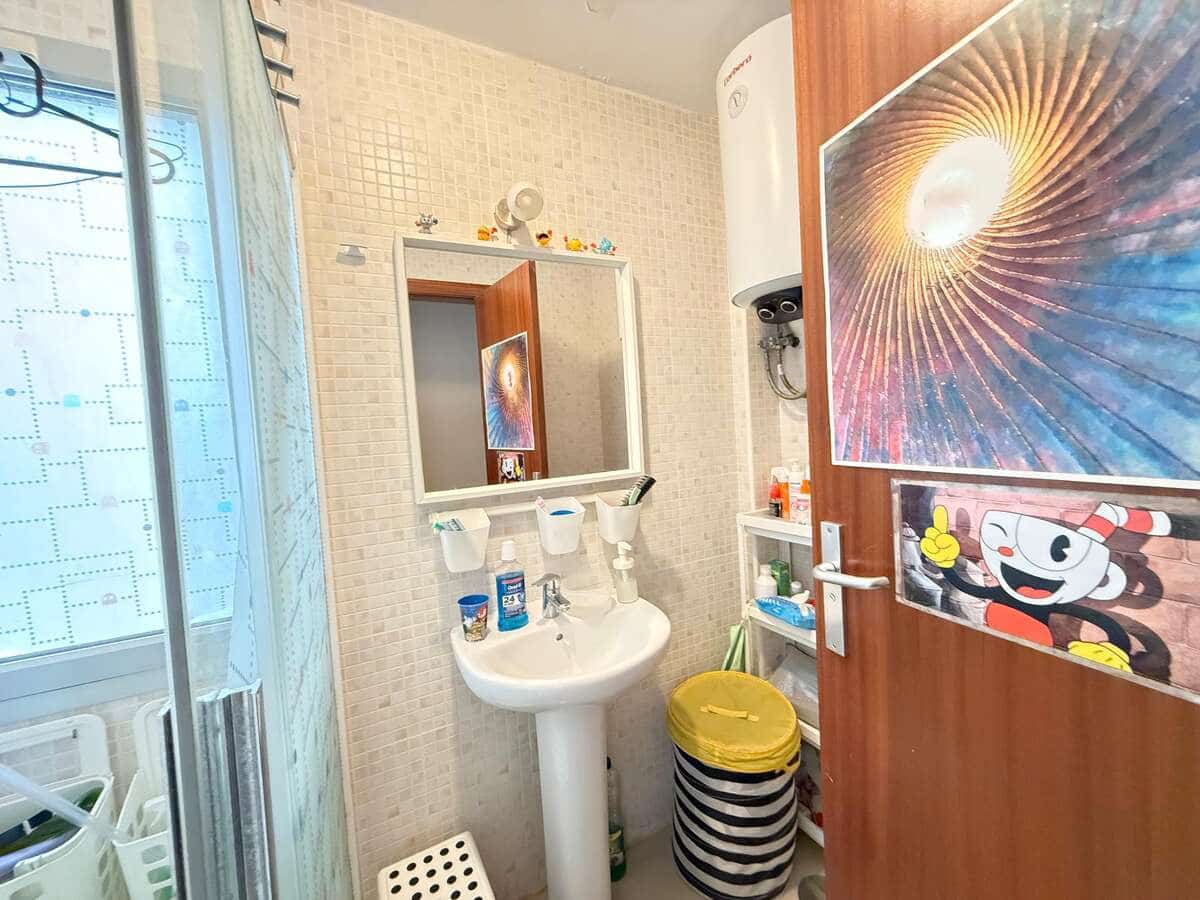 2 bedroom Apartment for sale in Arrecife - € 190,000 (Ref: 9658170)