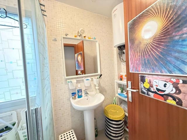 2 bedroom Apartment for sale in Arrecife - € 190,000 (Ref: 9658170)