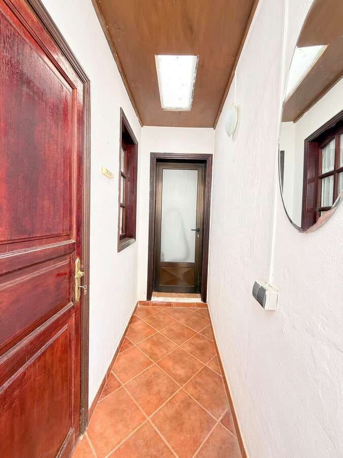 3 sovrum Semi-fristående Villa till salu i Costa Teguise med garage - 375 000 € (Ref: 9673726)