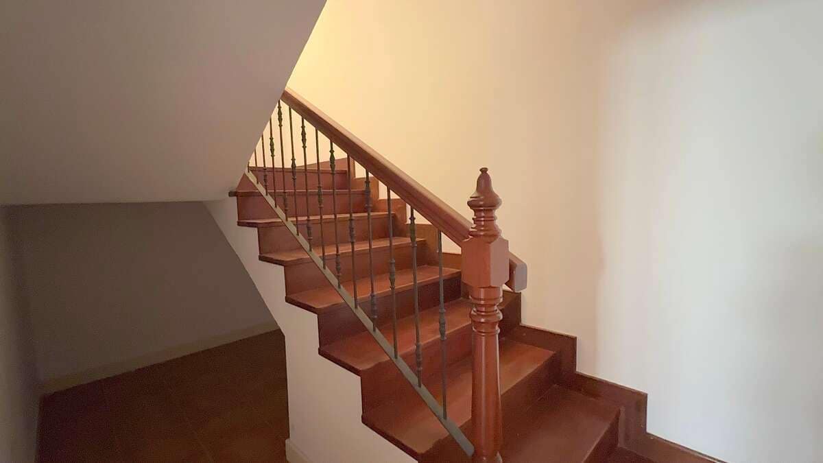 4 bedroom Finca/Country House for rent in Arrecife with garage - € 1,800 (Ref: 9714396)