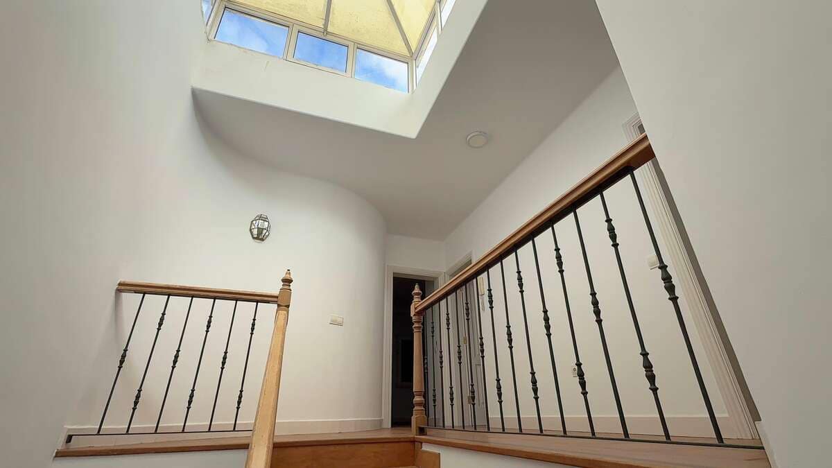 4 bedroom Finca/Country House for rent in Arrecife with garage - € 1,800 (Ref: 9714396)