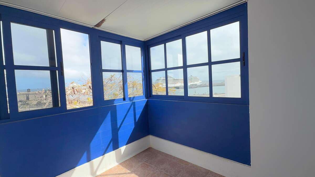 4 bedroom Finca/Country House for rent in Arrecife with garage - € 1,800 (Ref: 9714396)