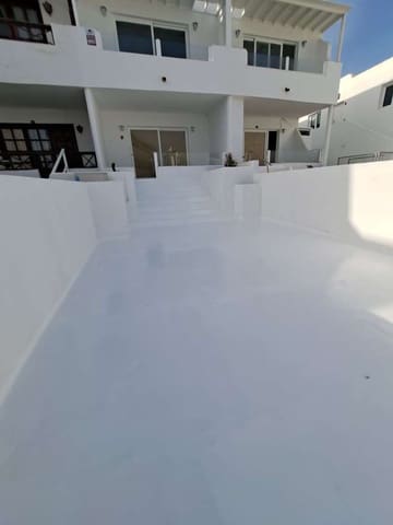 Pareado de 3 habitaciones en Puerto del Carmen, Tías en venta con garaje - 410.000 € (Ref: 9777526)