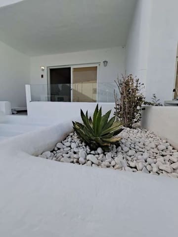 Pareado de 3 habitaciones en Puerto del Carmen, Tías en venta con garaje - 410.000 € (Ref: 9777526)