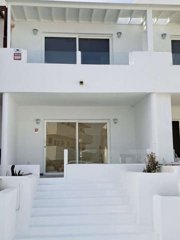 3 Zimmer Doppelhaus zu verkaufen in Puerto del Carmen, Tías mit Garage - 395.000 € (Ref: 9777526)