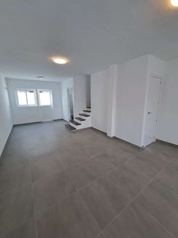 3 Zimmer Doppelhaus zu verkaufen in Puerto del Carmen, Tías mit Garage - 395.000 € (Ref: 9777526)