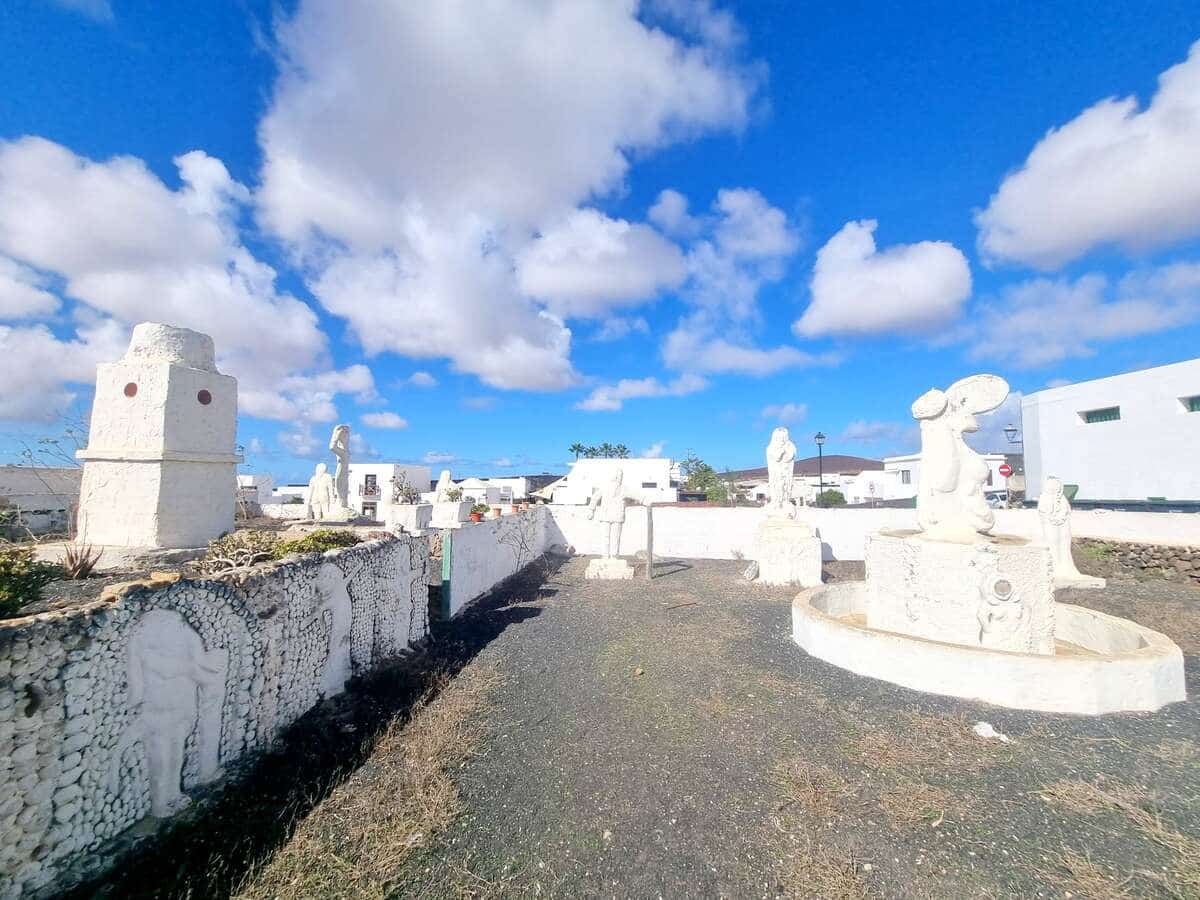 4 makuuhuone Maalaistalo myytävänä paikassa Teguise mukana 
autotalli - 380 000 € (Ref: 9780044)