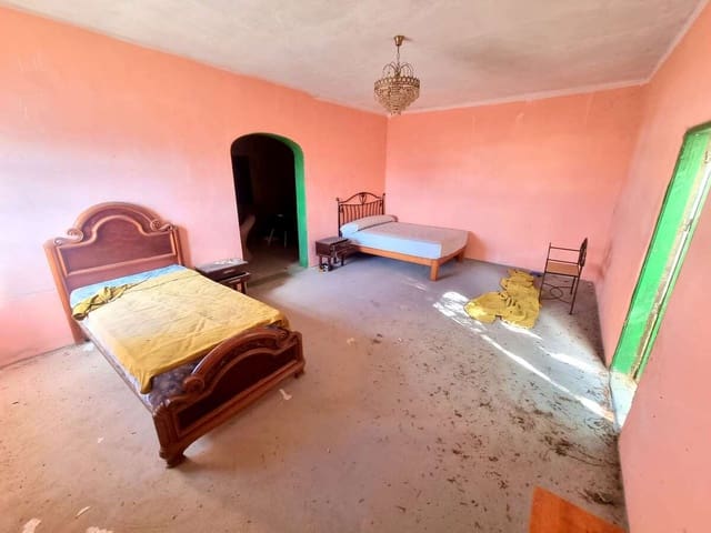 4 makuuhuone Maalaistalo myytävänä paikassa Teguise mukana 
autotalli - 380 000 € (Ref: 9780044)