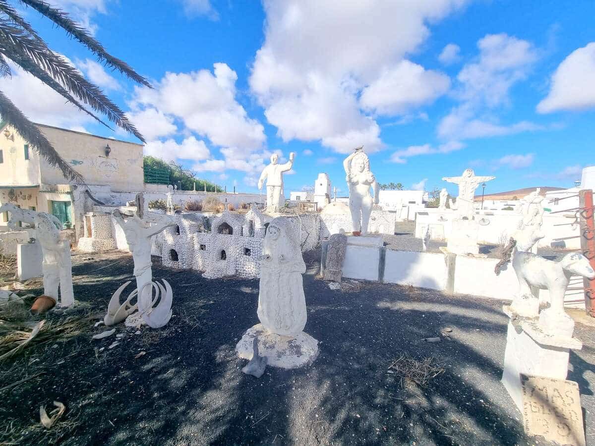 4 makuuhuone Maalaistalo myytävänä paikassa Teguise mukana 
autotalli - 380 000 € (Ref: 9780044)