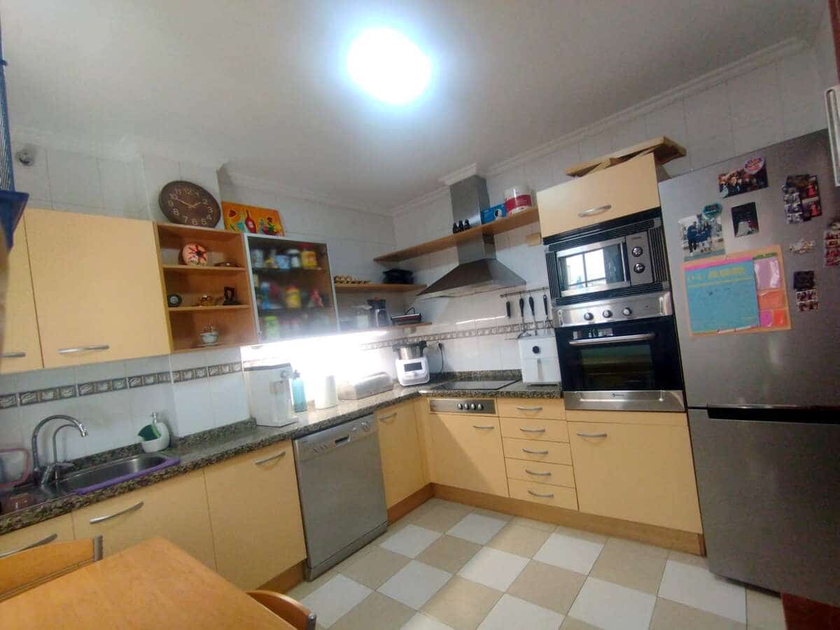 3 sovrum Lägenhet till salu i Arrecife - 280 000 € (Ref: 9803869)