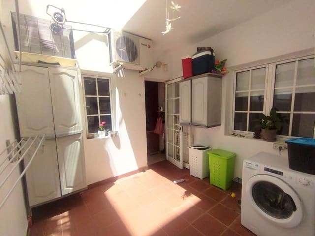 3 sovrum Lägenhet till salu i Arrecife - 280 000 € (Ref: 9803869)