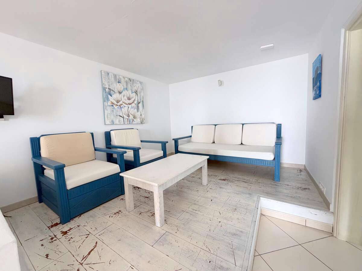 Chalet de 9 habitaciones en La Asomada en venta con piscina - 1.499.000 € (Ref: 9803870)