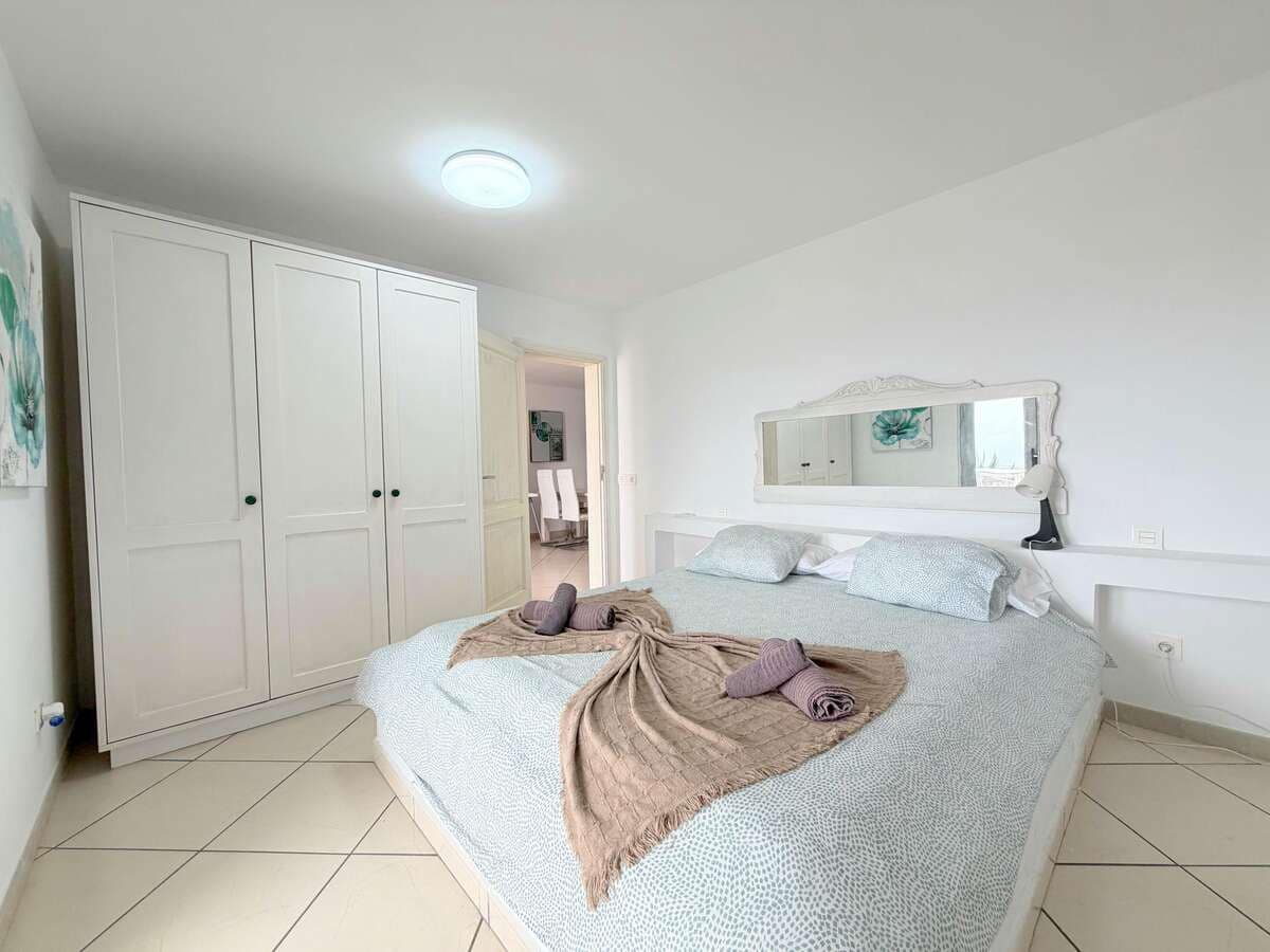 Chalet de 9 habitaciones en La Asomada en venta con piscina - 1.499.000 € (Ref: 9803870)