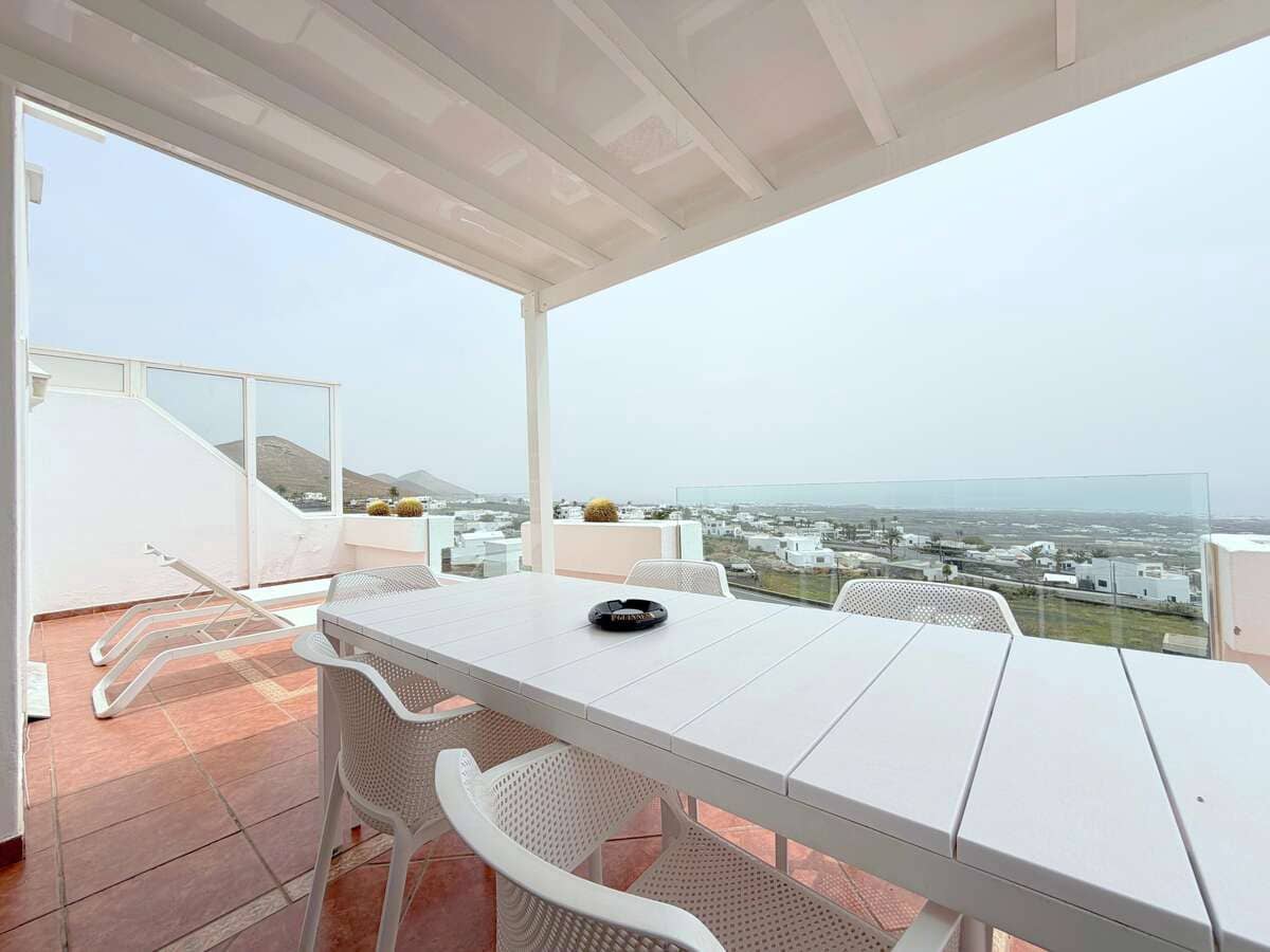 Chalet de 9 habitaciones en La Asomada en venta con piscina - 1.499.000 € (Ref: 9803870)