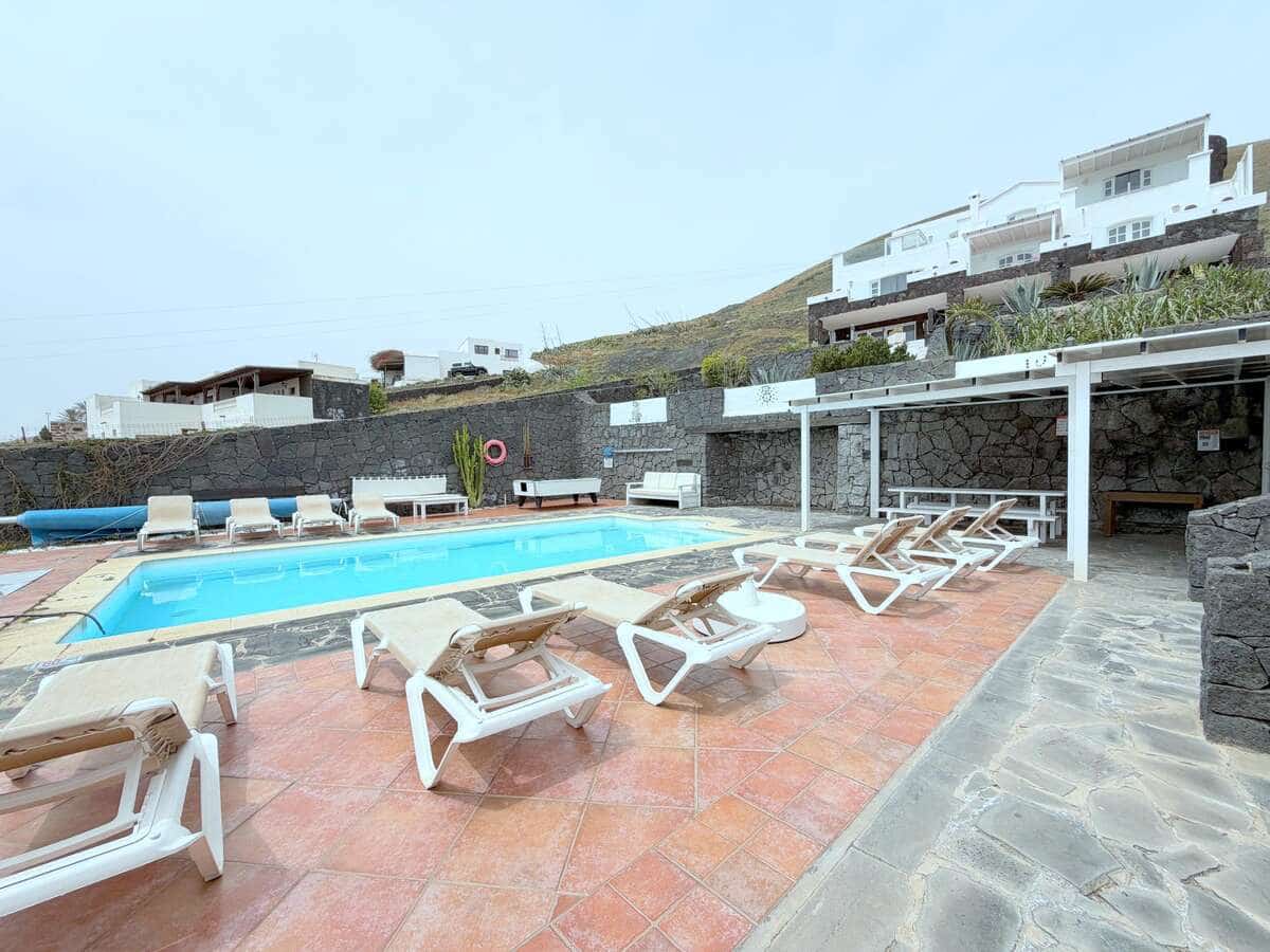 Chalet de 9 habitaciones en La Asomada en venta con piscina - 1.499.000 € (Ref: 9803870)