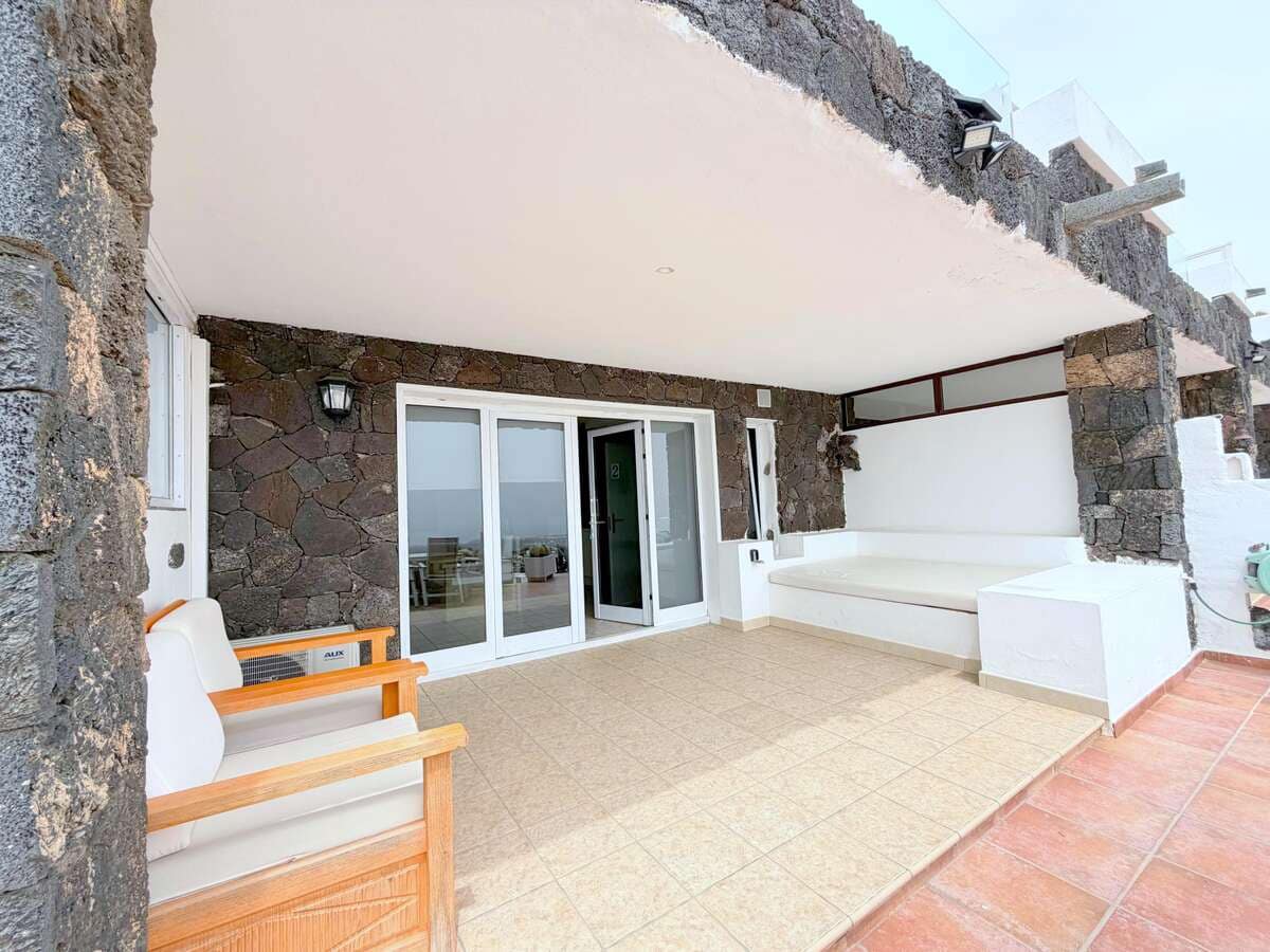 Chalet de 9 habitaciones en La Asomada en venta con piscina - 1.499.000 € (Ref: 9803870)