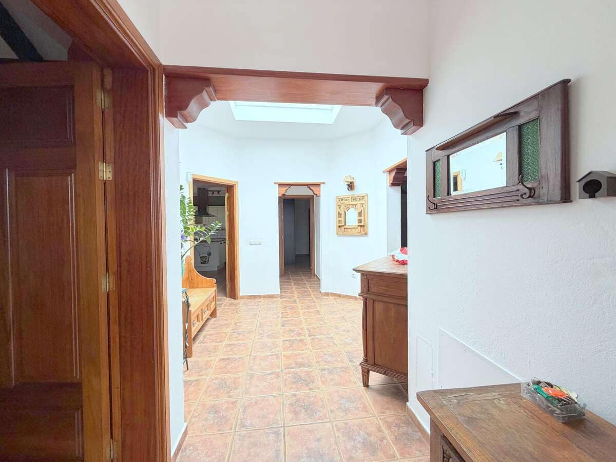 3 chambre Villa/Maison à vendre à Yaiza avec piscine garage - 498 000 € (Ref: 9811021)