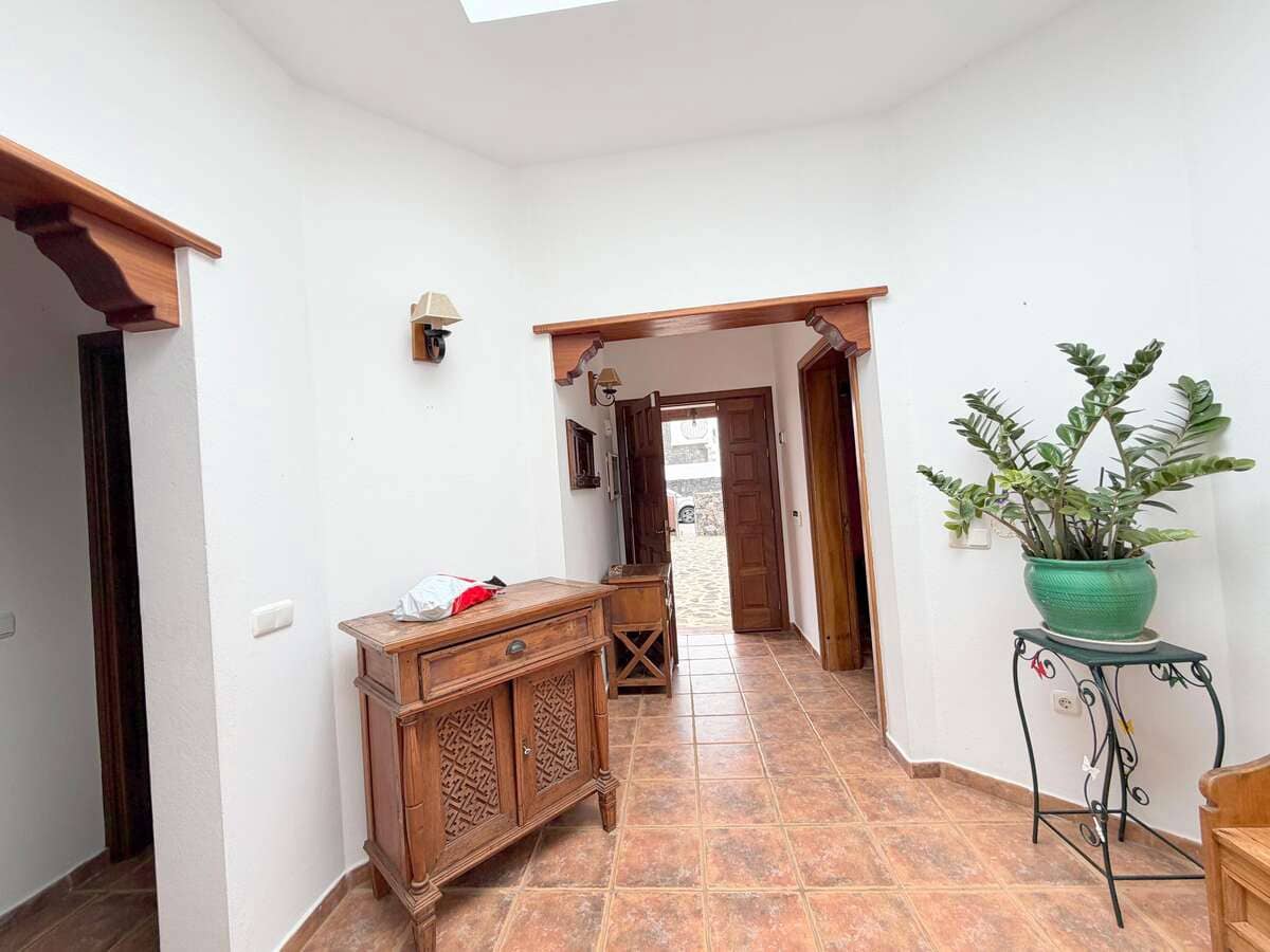 3 chambre Villa/Maison à vendre à Yaiza avec piscine garage - 498 000 € (Ref: 9811021)