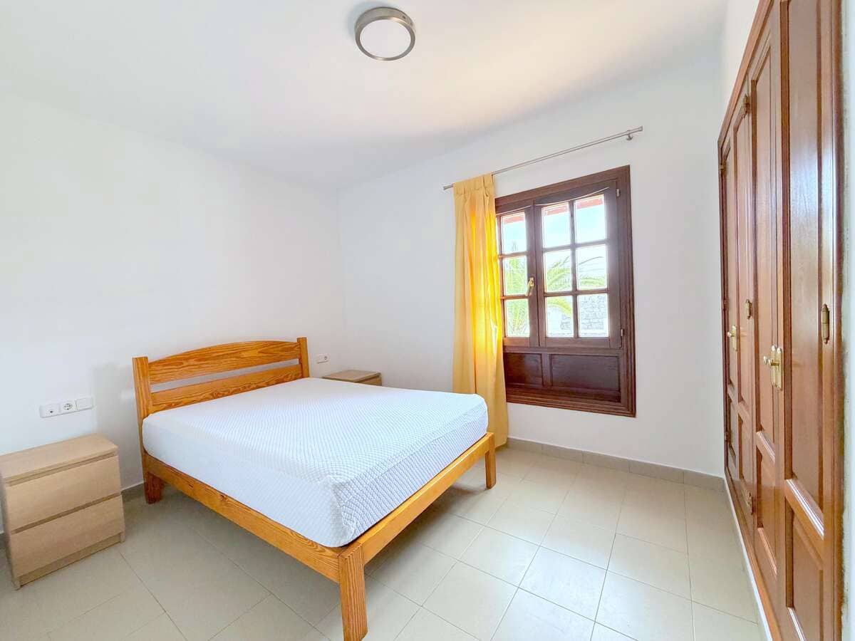 2 bedroom Finca/Country House for sale in Playa Blanca with pool garage - € 340,000 (Ref: 9815391)