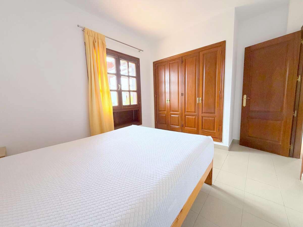 2 bedroom Finca/Country House for sale in Playa Blanca with pool garage - € 340,000 (Ref: 9815391)