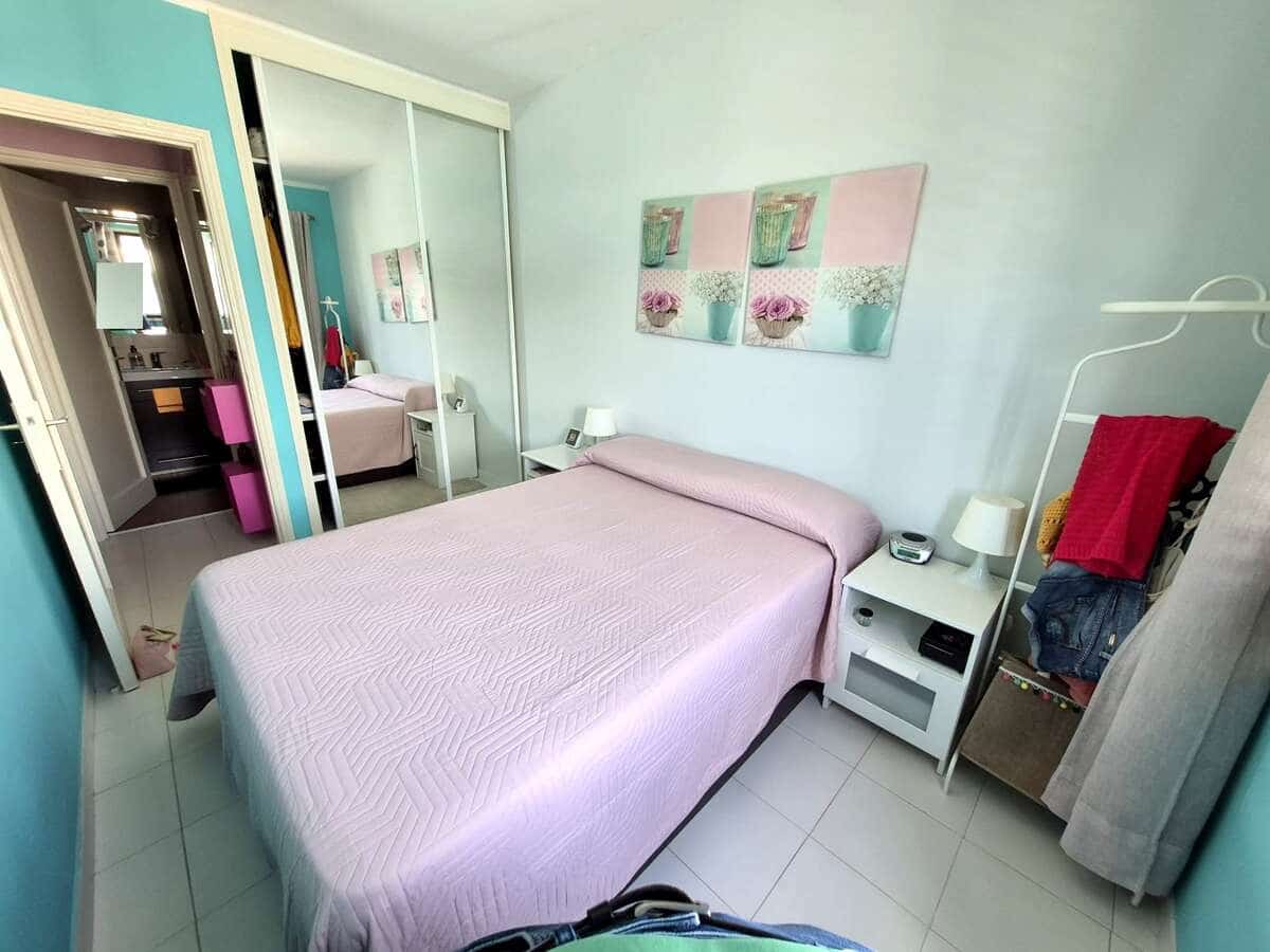 1 bedroom Apartment for sale in Puerto del Carmen - € 195,000 (Ref: 9816814)
