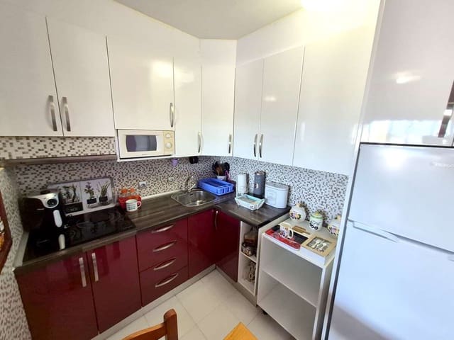 Apartamento de 1 habitación en Puerto del Carmen, Tías en venta - 195.000 € (Ref: 9816814)