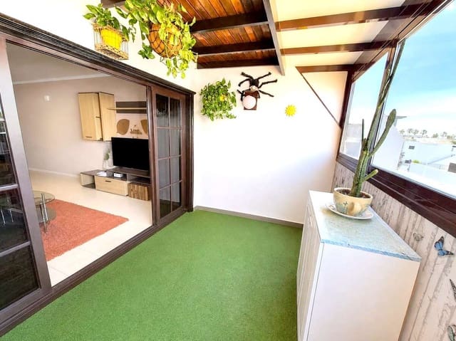 Apartamento de 1 habitación en Puerto del Carmen, Tías en venta - 195.000 € (Ref: 9816814)