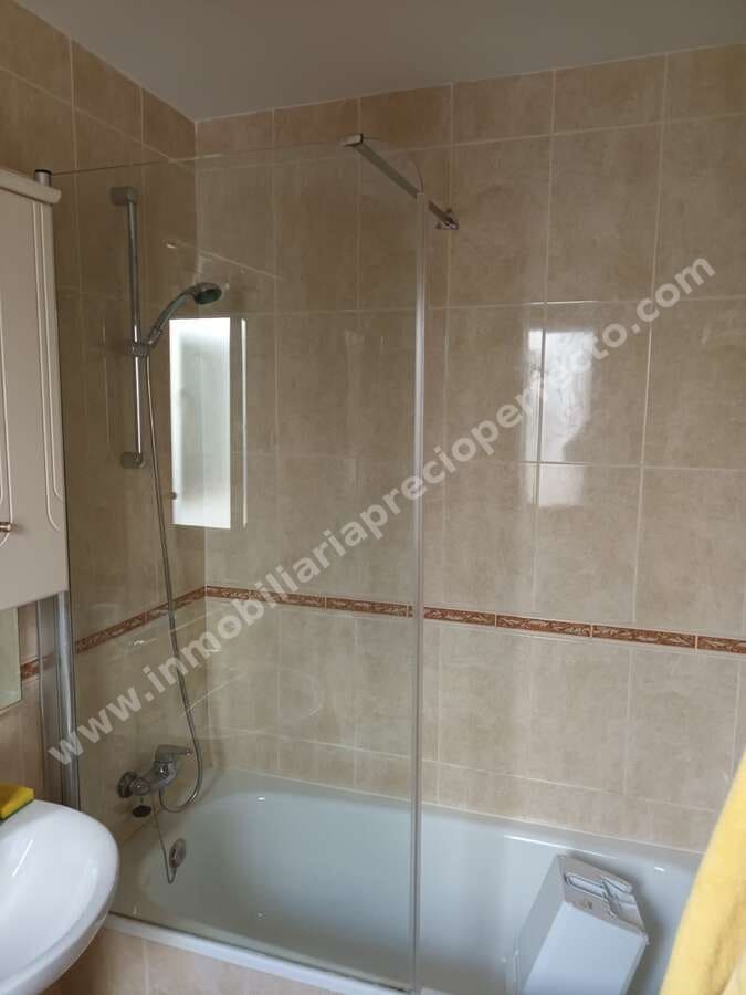 2 bedroom Flat for sale in Arrecife - € 179,000 (Ref: 9821865)