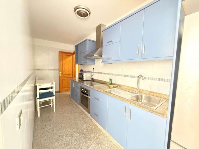 3 sovrum Lägenhet till salu i Arrecife med garage - 275 000 € (Ref: 9824576)
