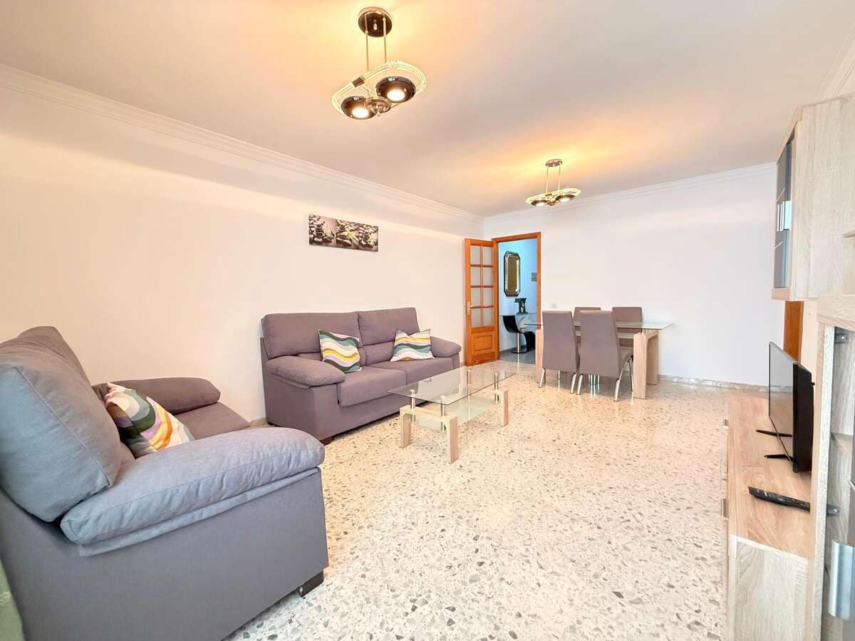 3 chambre Appartement à vendre à Arrecife avec garage - 275 000 € (Ref: 9824576)