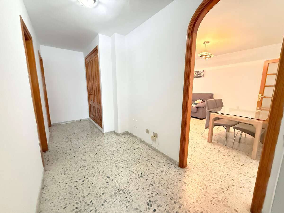 3 chambre Appartement à vendre à Arrecife avec garage - 275 000 € (Ref: 9824576)