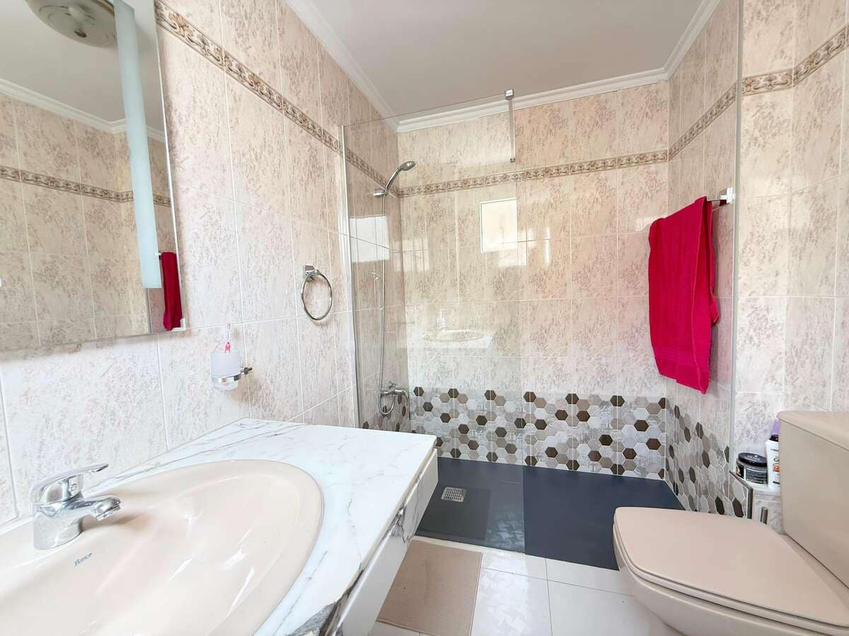 3 chambre Appartement à vendre à Arrecife avec garage - 275 000 € (Ref: 9824576)