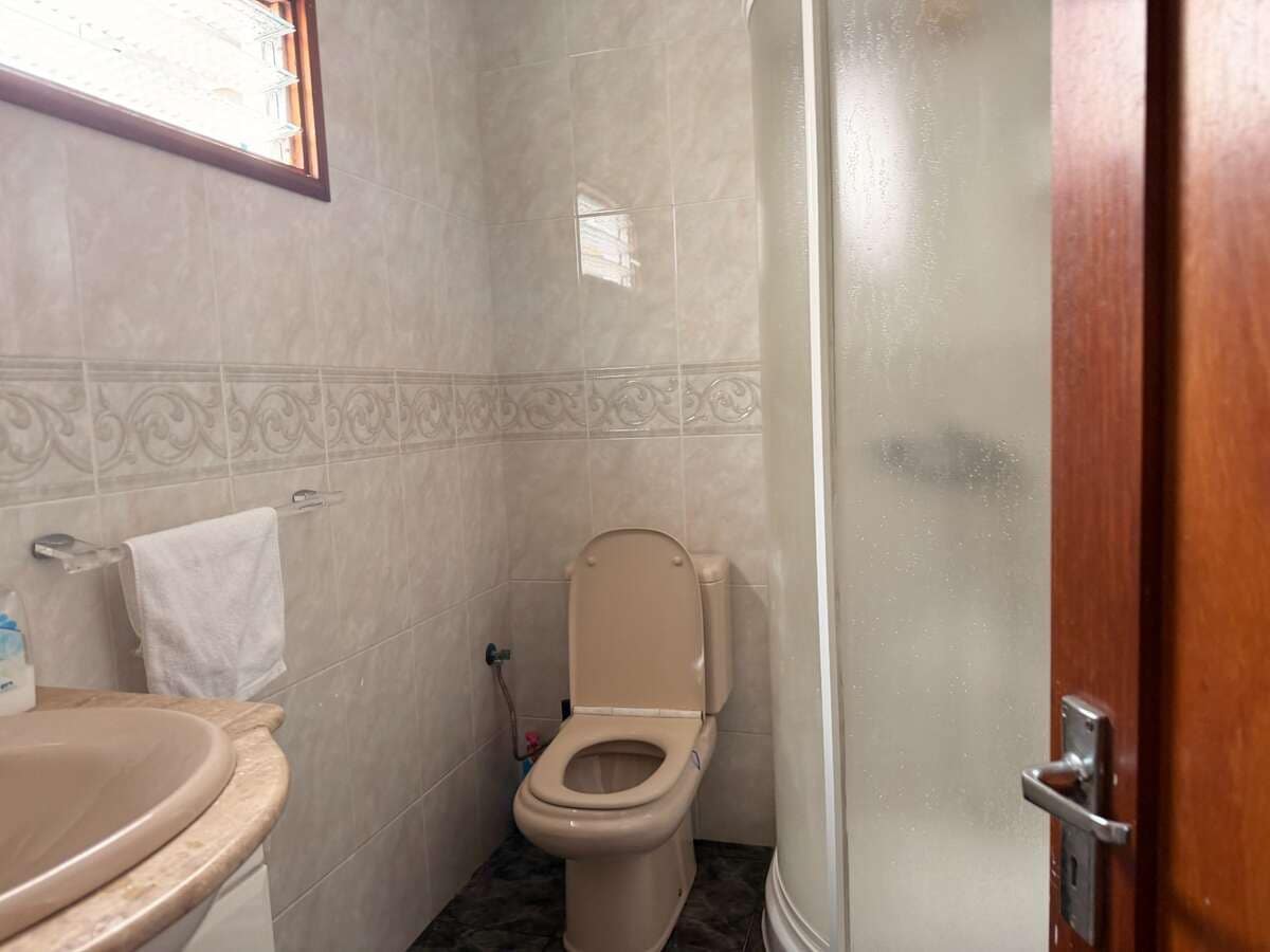 Local Comercial en Arrecife en venta - 280.000 € (Ref: 9835064)