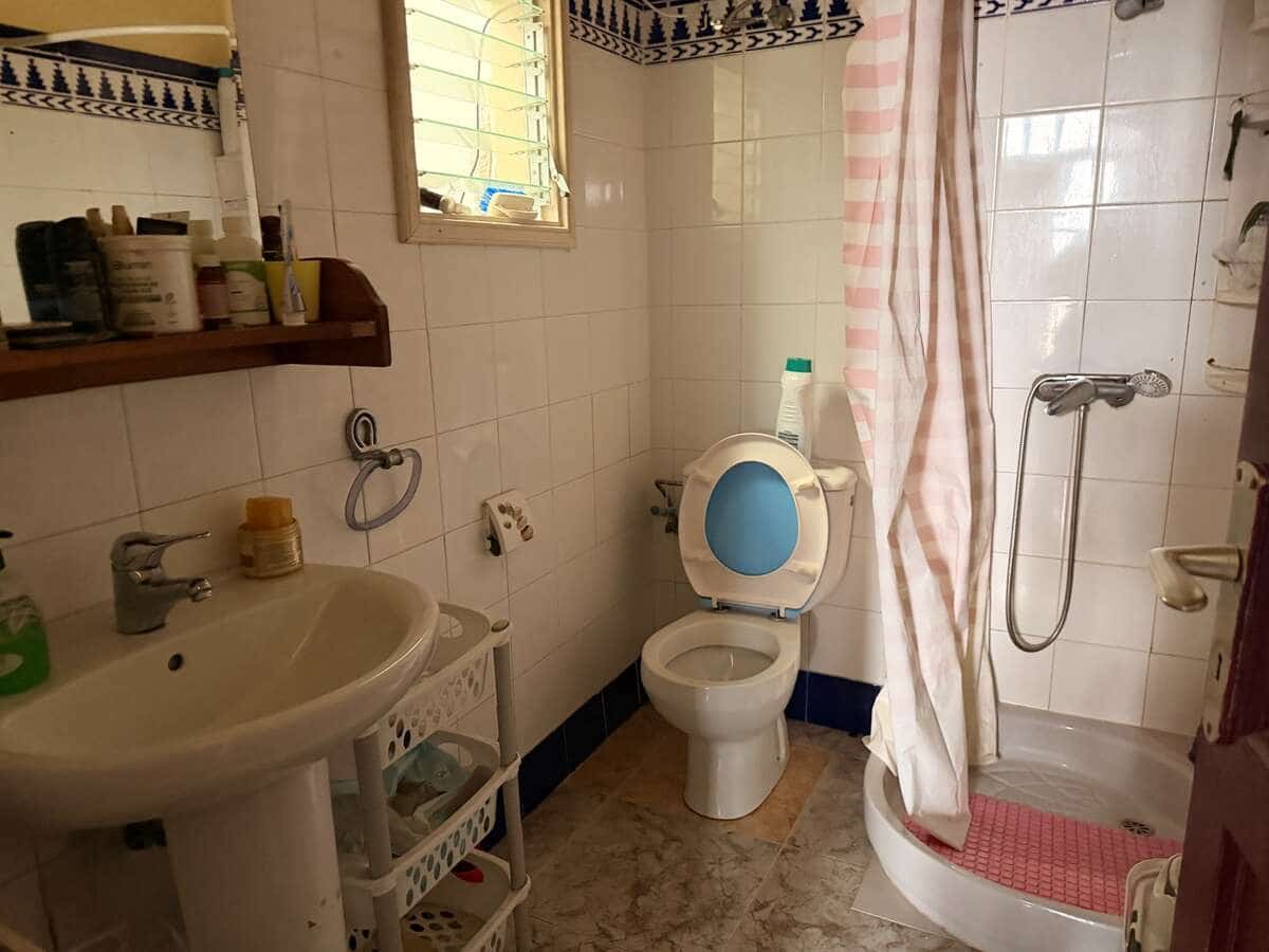 Local Comercial en Arrecife en venta - 280.000 € (Ref: 9835064)
