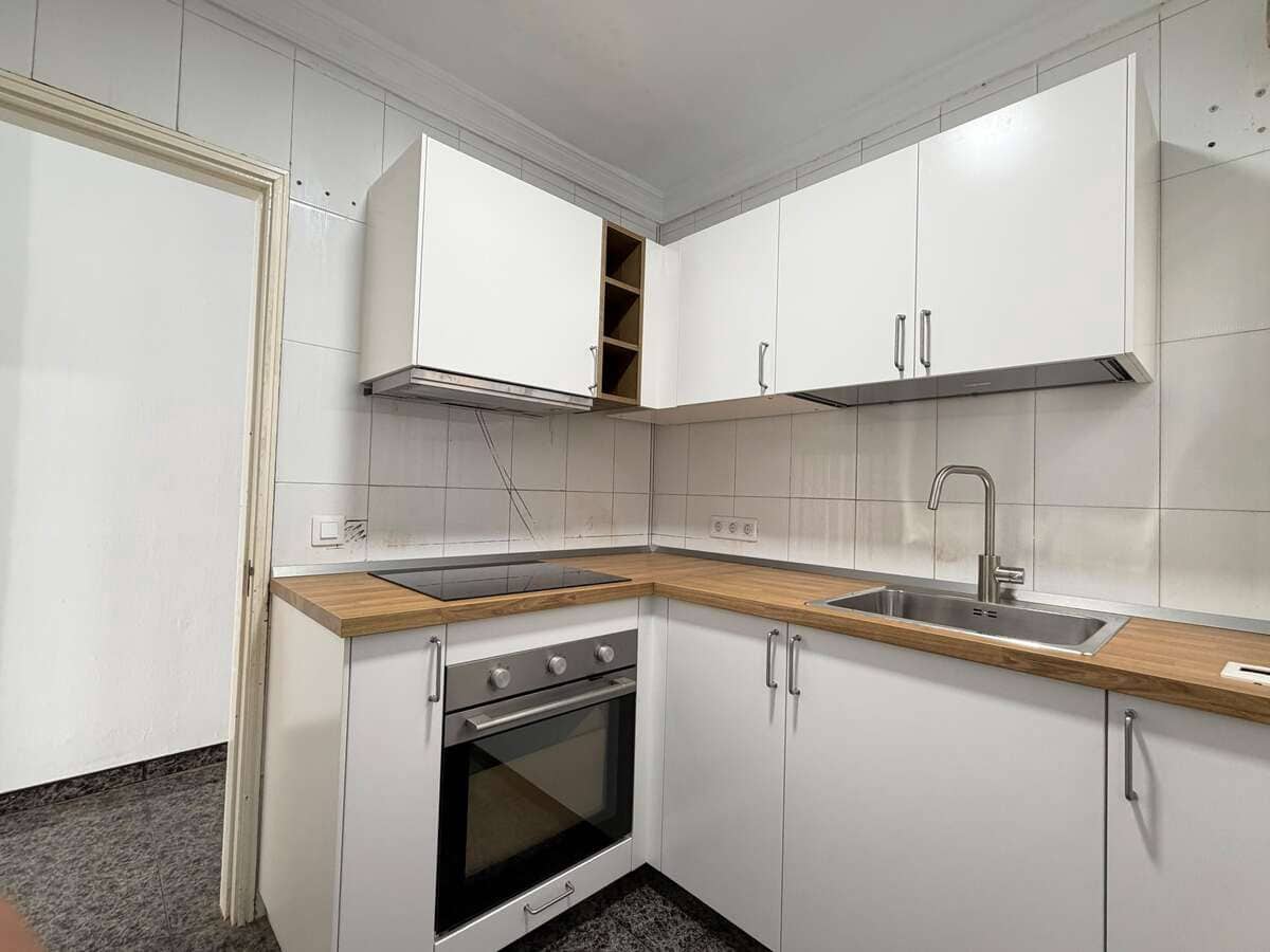 2 bedroom Flat for sale in Arrecife - € 174,990 (Ref: 9858997)