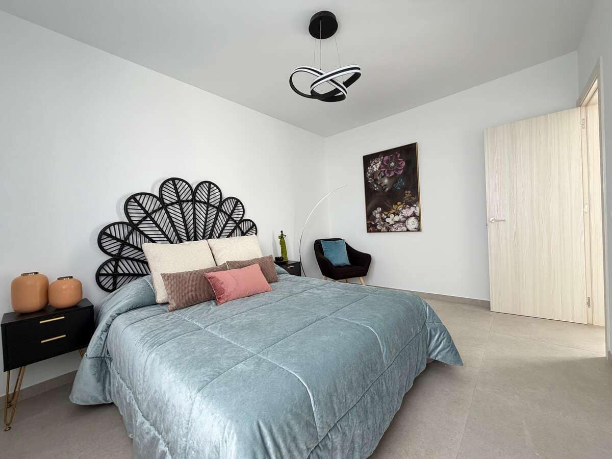 3 bedroom Villa for sale in Tahiche with garage - € 390,000 (Ref: 9863910)